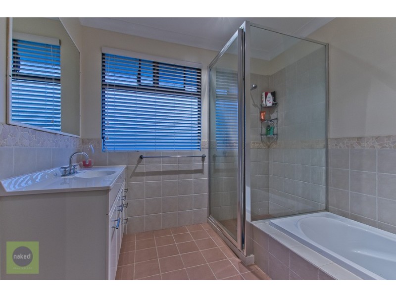 35 Angorra Road, Mount Nasura WA 6112