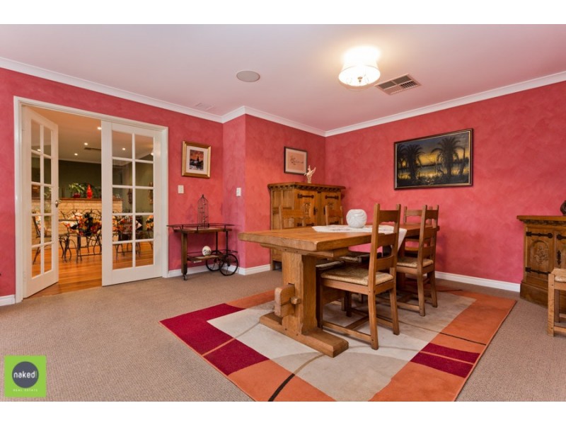 8 Wallangarra Drive, Bedfordale WA 6112