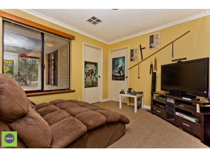 8 Wallangarra Drive, Bedfordale WA 6112