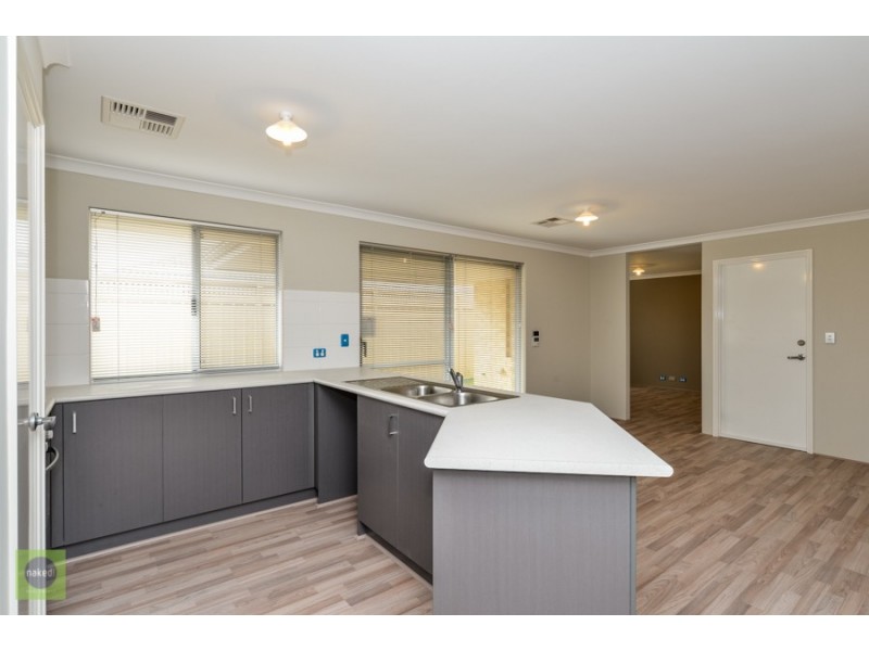 1/33 Kirkpatrick Court, Seville Grove WA 6112