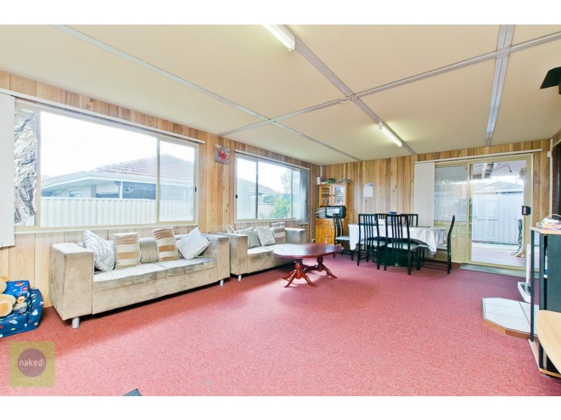 2 Rayne Street, Maddington WA 6109