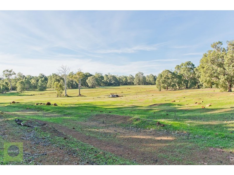 22 Camfield Place, Bedfordale WA 6112