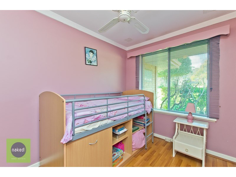 17 Parker Avenue, Mount Nasura WA 6112