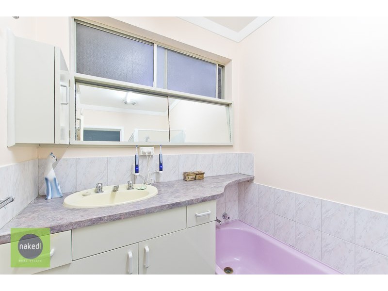 17 Parker Avenue, Mount Nasura WA 6112