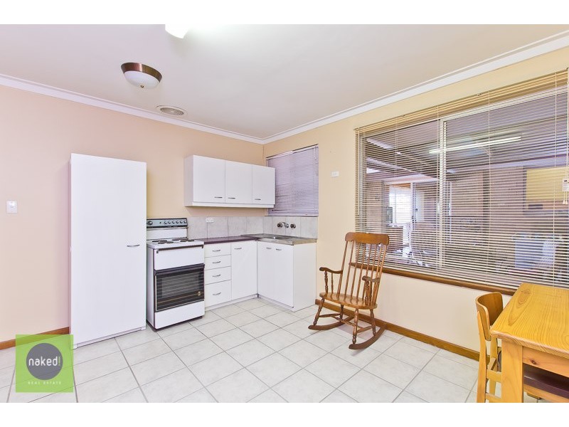 17 Parker Avenue, Mount Nasura WA 6112