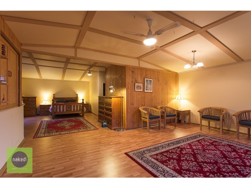 49 Canns Road, Bedfordale WA 6112