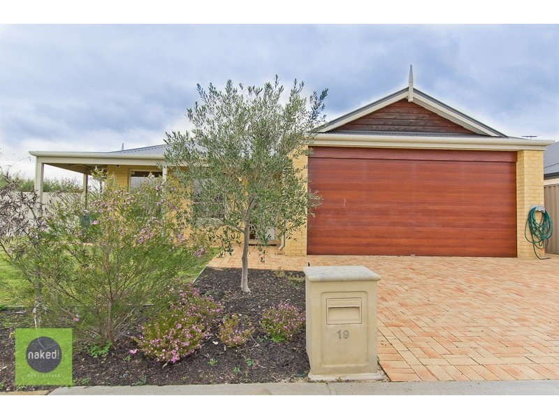 19 Randwick Bend, Harrisdale WA 6112