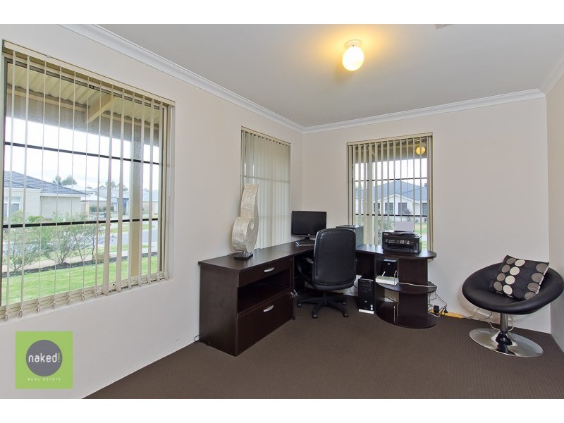 19 Randwick Bend, Harrisdale WA 6112