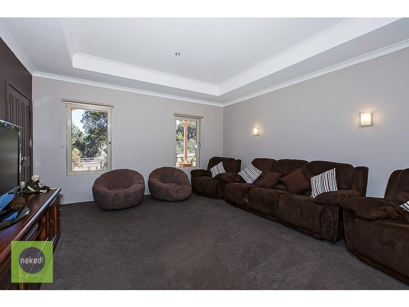 40 Darling Range Drive, Bedfordale WA 6112