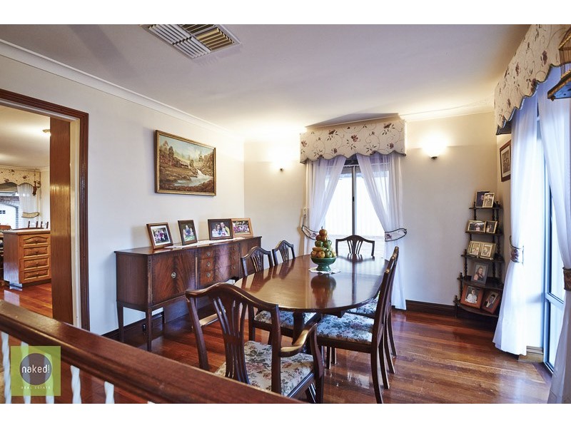 2 Carrick Road, Mount Richon WA 6112