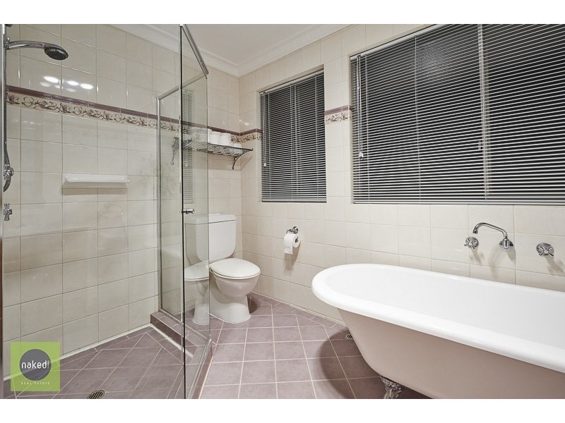 2 Carrick Road, Mount Richon WA 6112