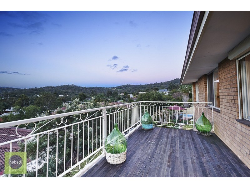 2 Carrick Road, Mount Richon WA 6112