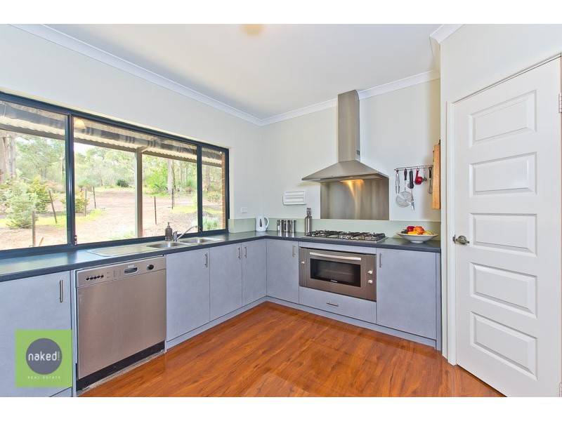 542 Albany Highway, Bedfordale WA 6112