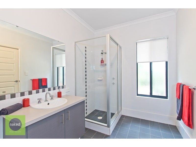 542 Albany Highway, Bedfordale WA 6112