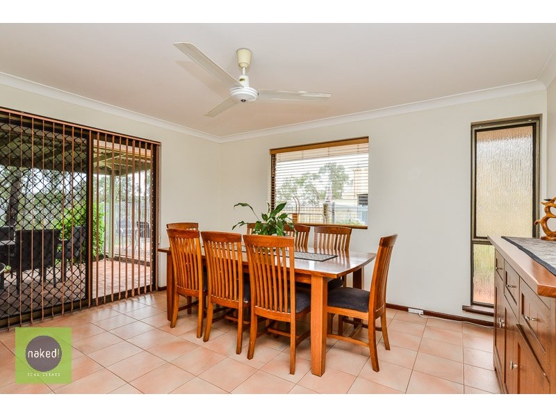 18 High Road, Roleystone WA 6111