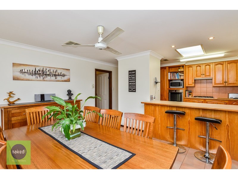 18 High Road, Roleystone WA 6111