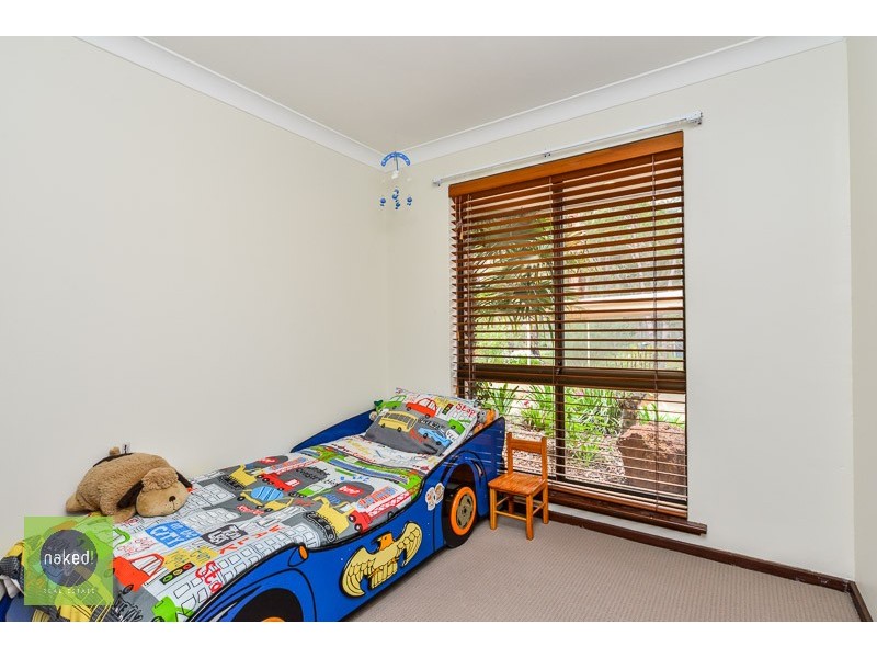 18 High Road, Roleystone WA 6111