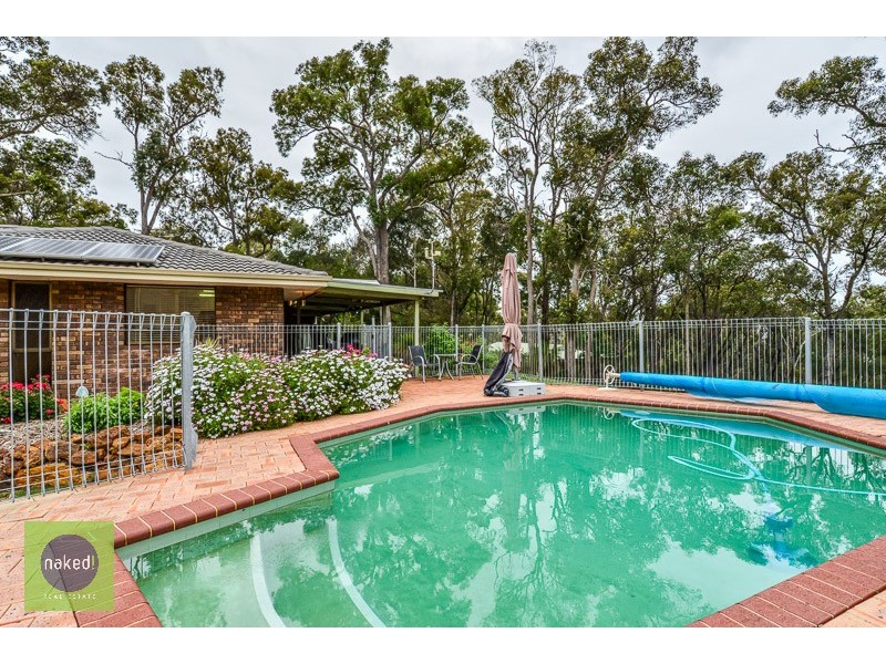 18 High Road, Roleystone WA 6111