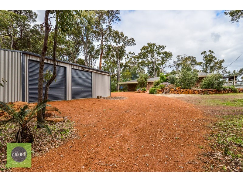 18 High Road, Roleystone WA 6111
