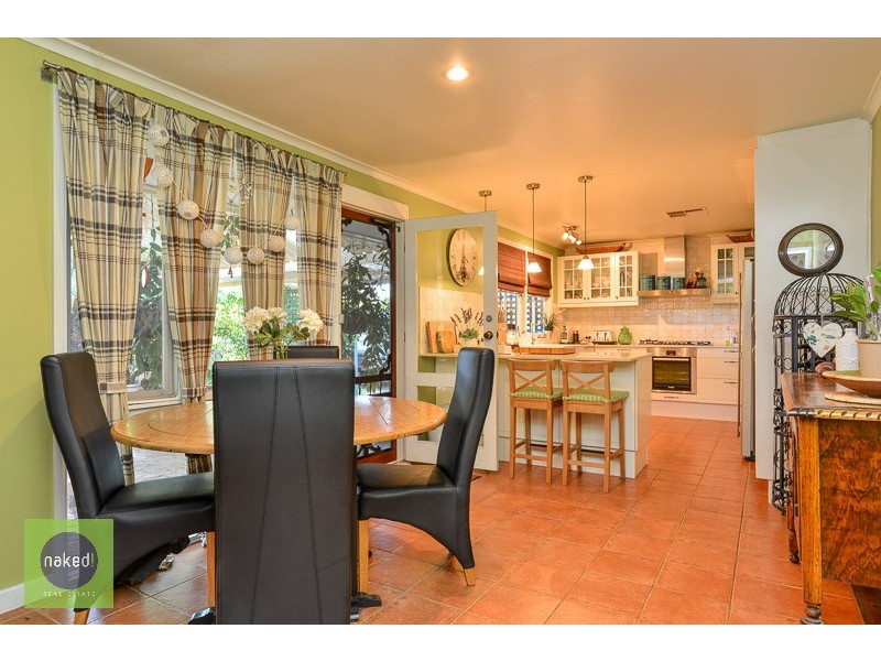 51 Ward Crescent, Kelmscott WA 6111