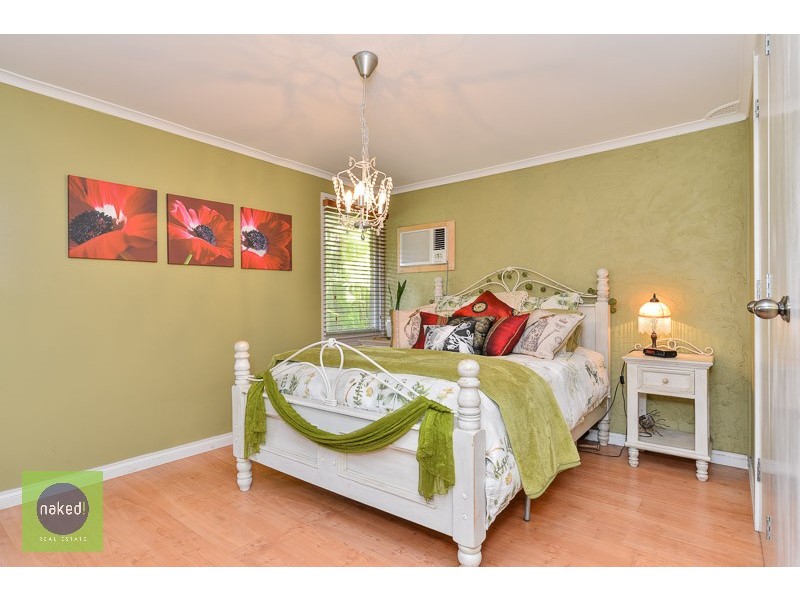 51 Ward Crescent, Kelmscott WA 6111