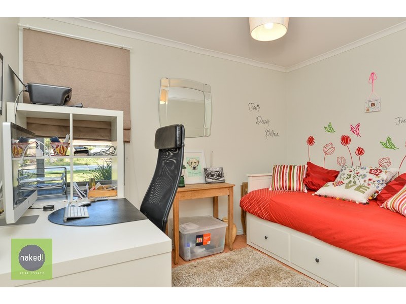 51 Ward Crescent, Kelmscott WA 6111