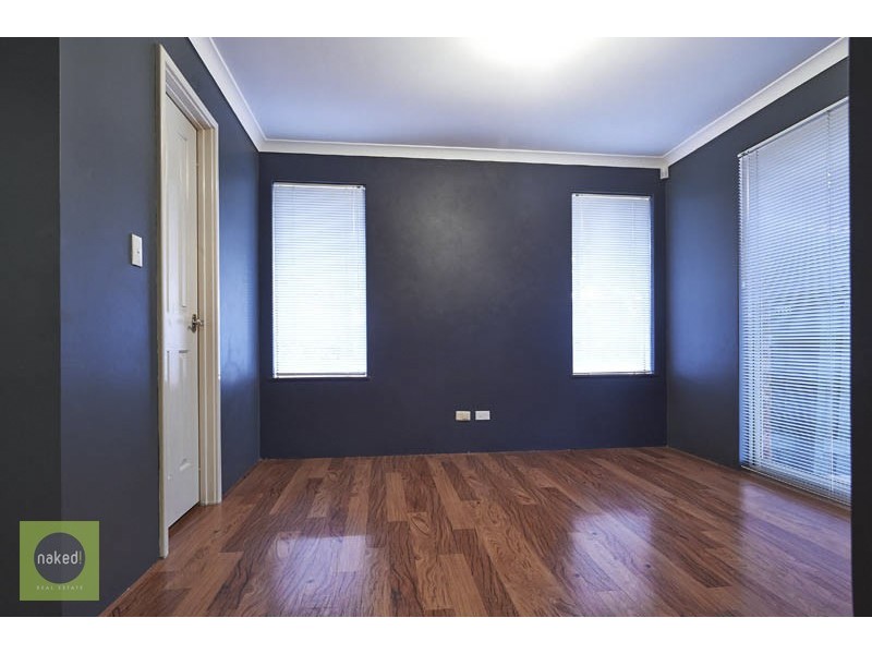 24 Tea Tree Way, Thornlie WA 6108