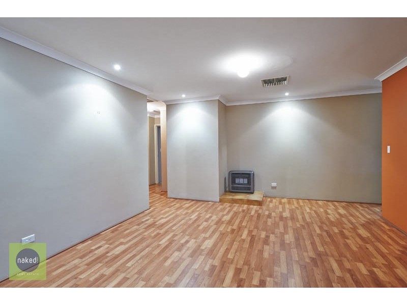 24 Tea Tree Way, Thornlie WA 6108