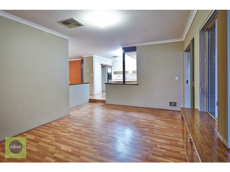 24 Tea Tree Way, Thornlie WA 6108