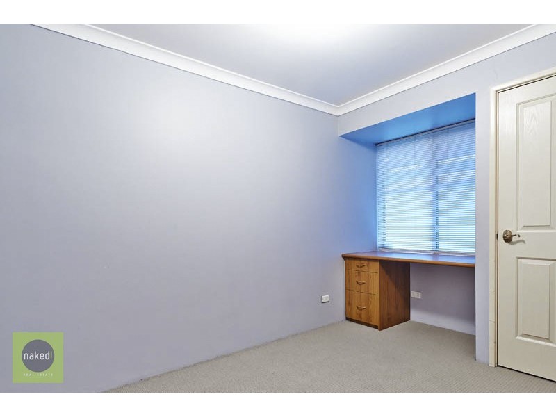 24 Tea Tree Way, Thornlie WA 6108