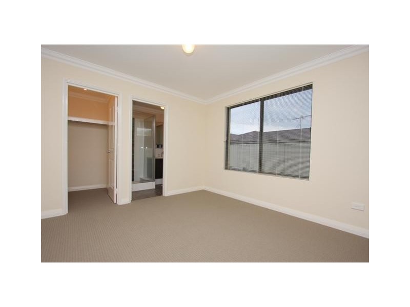 3/17 Turner Place, Kelmscott WA 6111