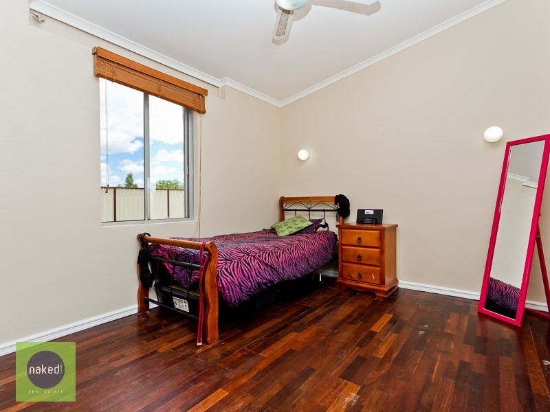 11 Savage Road, Kelmscott WA 6111