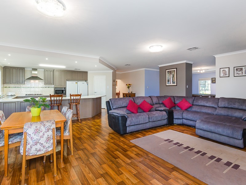 5 Oban Loop, Bedfordale WA 6112