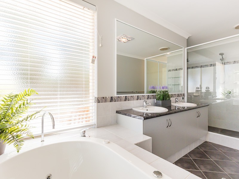 5 Oban Loop, Bedfordale WA 6112