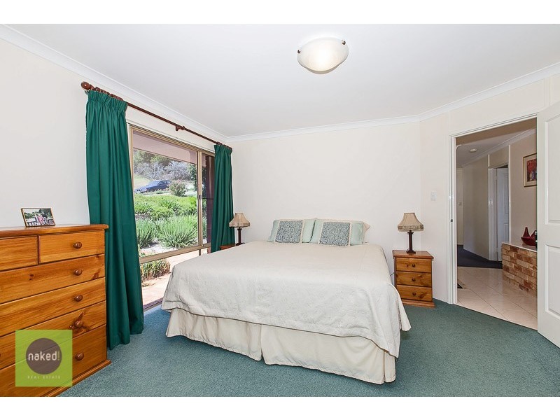 1 Narrik Court, Kelmscott WA 6111