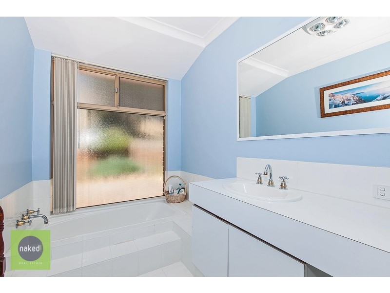 1 Narrik Court, Kelmscott WA 6111