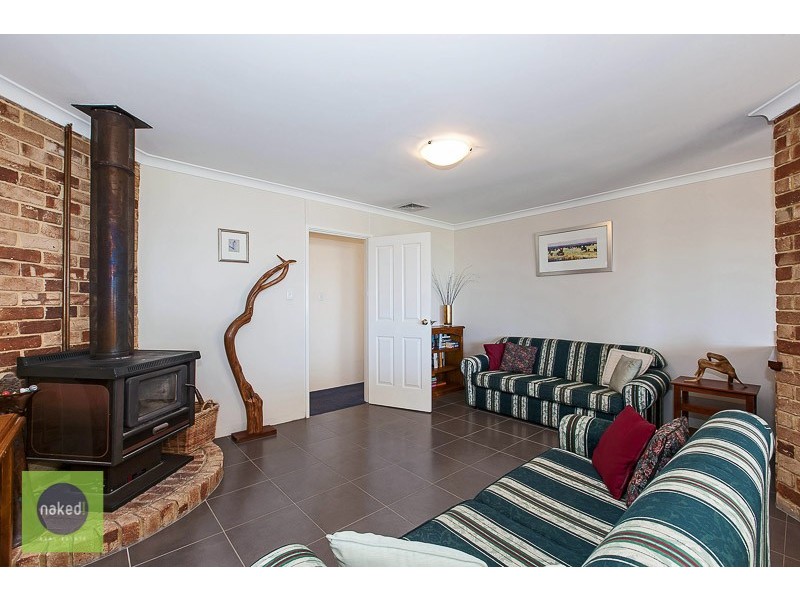 1 Narrik Court, Kelmscott WA 6111