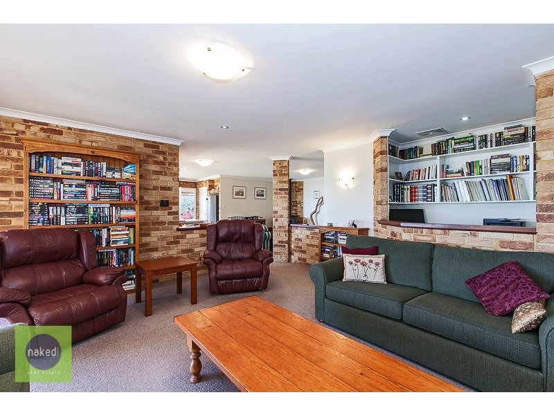 1 Narrik Court, Kelmscott WA 6111