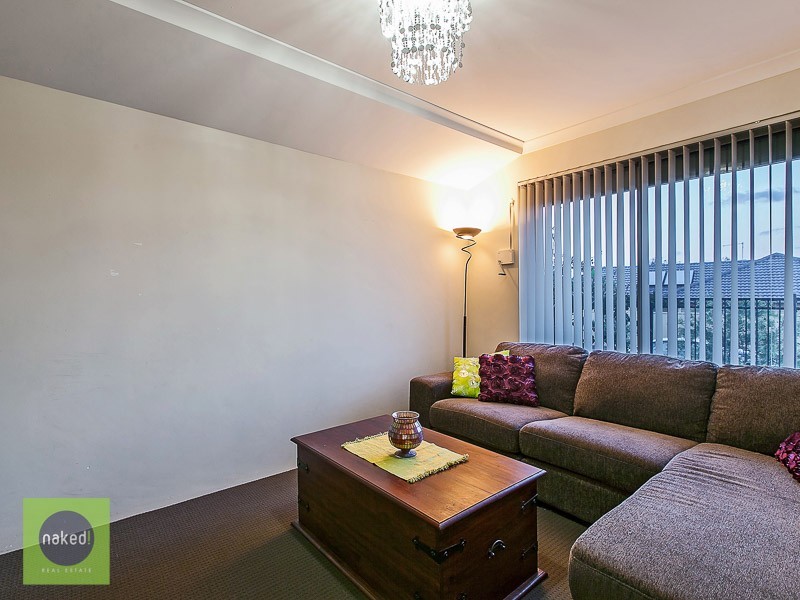 43 Silverline Bend, Bertram WA 6167