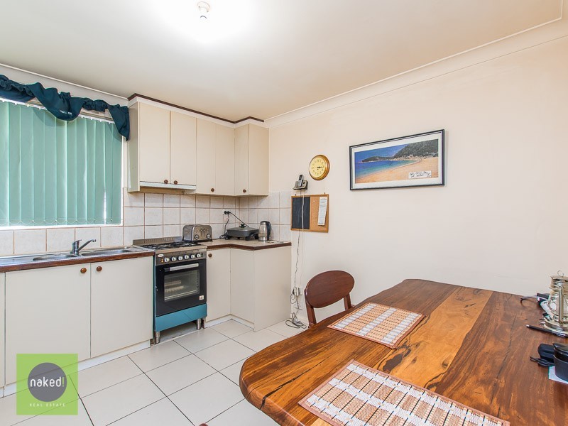 2 Brookside Avenue, Kelmscott WA 6111