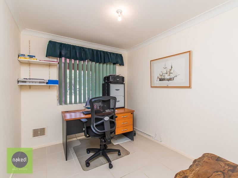 2 Brookside Avenue, Kelmscott WA 6111