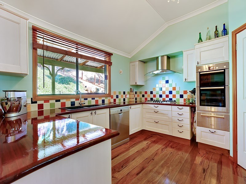 108 Urch Road, Roleystone WA 6111