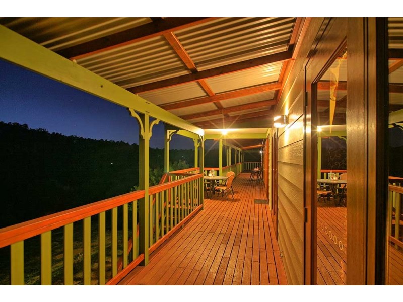 108 Urch Road, Roleystone WA 6111