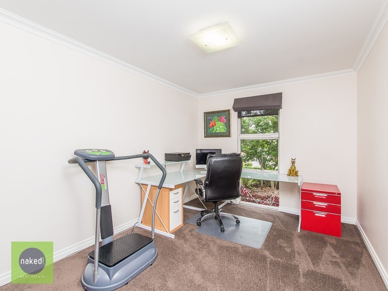 25 Explorers Crescent, Baldivis WA 6171