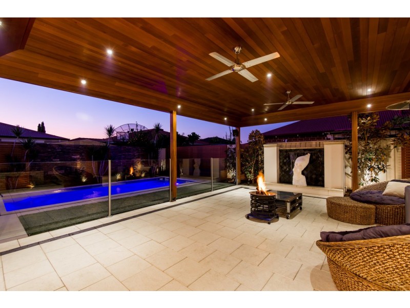 6 Capensia Way, Canning Vale WA 6155