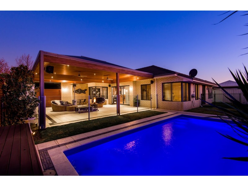 6 Capensia Way, Canning Vale WA 6155