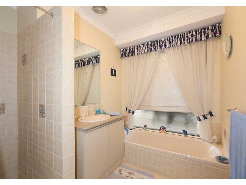 26 Aldinga Street, Kenwick WA 6107