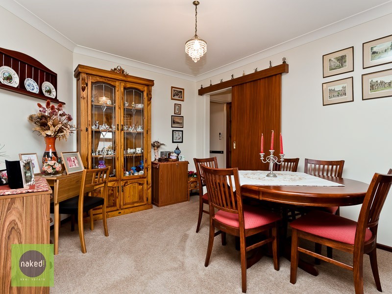 154 Brown Crescent, Seville Grove WA 6112