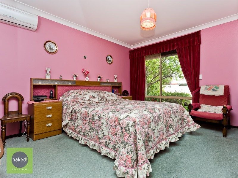 154 Brown Crescent, Seville Grove WA 6112