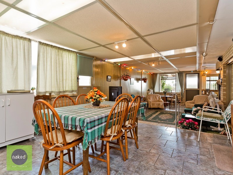 154 Brown Crescent, Seville Grove WA 6112